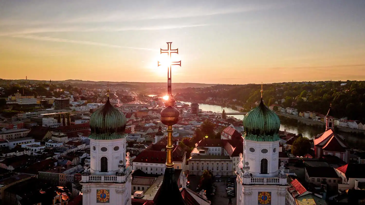 Tourismusregion und Hotellerie als Luftbildmotiv